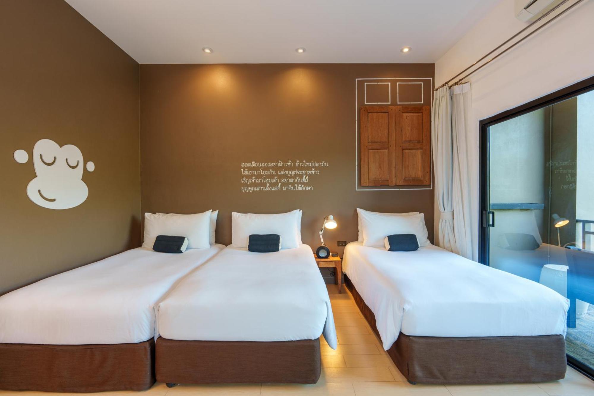 Blu Monkey Brown House